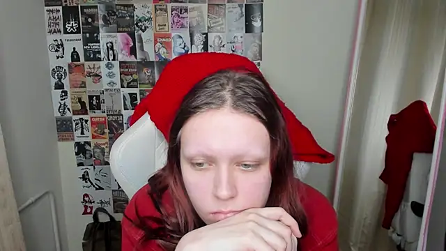 Snapshot of NikolFlostt chatting on February 10, 2:04 am NikolFlostt online show from February 10, 2:04 am