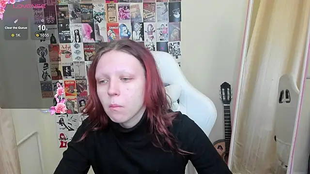 Snapshot of NikolFlostt chatting on February 21, 1:06 am NikolFlostt online show from February 21, 1:06 am