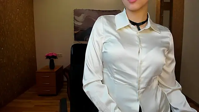 Snapshot of Effy_Royse chatting on February 12, 7:36 am Effy Royse online show from February 12, 7:36 am