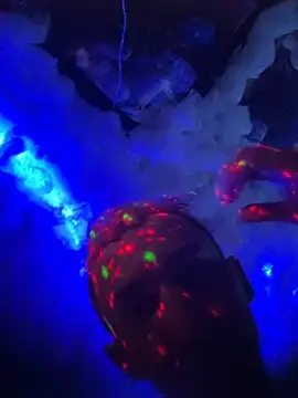 Snapshot of Baby_Smurk chatting on February 24, 9:29 am Baby Smurk online show from February 24, 9:29 am