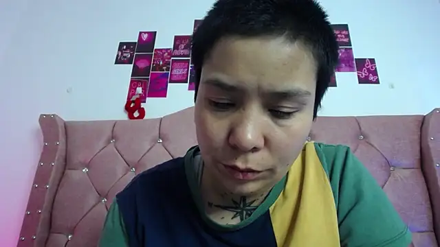 Snapshot of nat_evans8 chatting on March 3, 4:18 am nat evans8 online show from March 3, 4:18 am