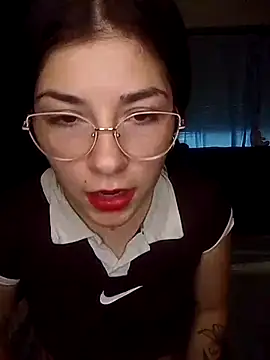 Snapshot of Luna33- chatting on February 25, 10:08 pm Luna33- online show from February 25, 10:08 pm