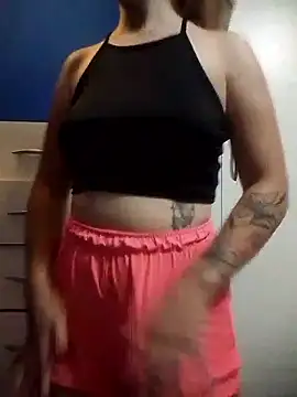 Snapshot of Luna33- chatting on March 3, 12:17 am Luna33- online show from March 3, 12:17 am