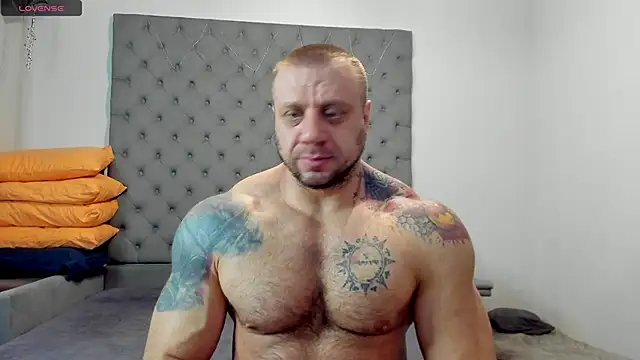 Snapshot of Samson_Legend chatting on February 15, 8:13 am Samson Legend online show from February 15, 8:13 am