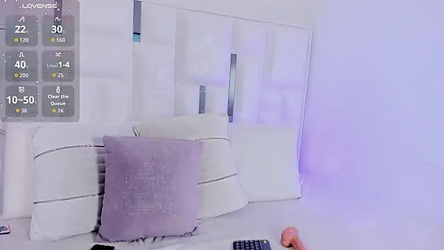 Snapshot of Nylaharris chatting on February 25, 4:55 am Nylaharris online show from February 25, 4:55 am