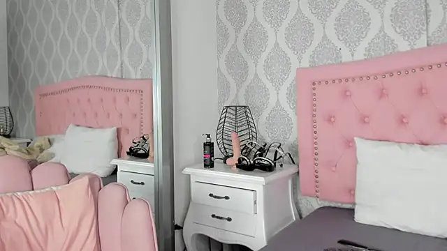 luciana lopez 7 online show from March 2, 3:41 am