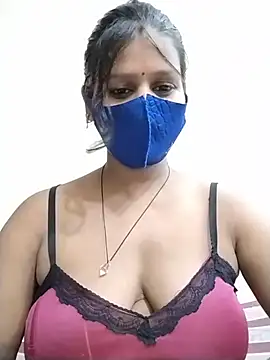 ankita077 online show from July 20, 5:04 pm