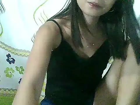 Snapshot of Asianpinay_Skinny1818 chatting on April 14, 10:54 am Asianpinay Skinny1818 online show from April 14, 10:54 am