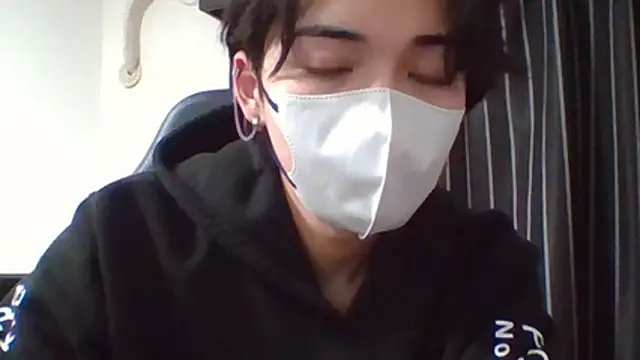 Snapshot of raitokun5555 chatting on February 23, 1:08 pm raitokun5555 online show from February 23, 1:08 pm