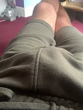 Snapshot of Mr_Findom chatting on June 30, 2:07 pm Mr Findom online show from June 30, 2:07 pm