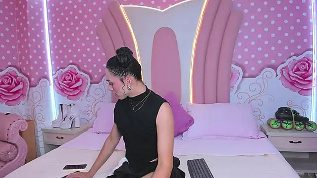 Veronica hottie online show from March 30, 1:45 pm