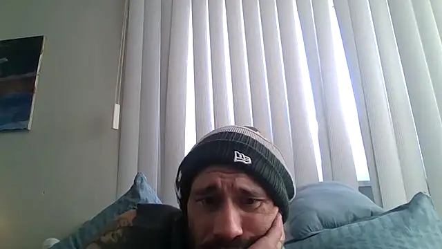 Snapshot of TheDaddio03 chatting on February 21, 4:41 pm TheDaddio03 online show from February 21, 4:41 pm