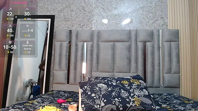 misspaula online show from March 27, 2:50 am