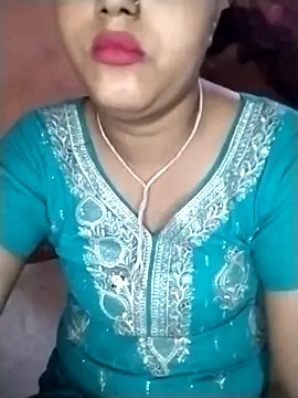 Nency Love143 online show from May 9, 5:29 pm