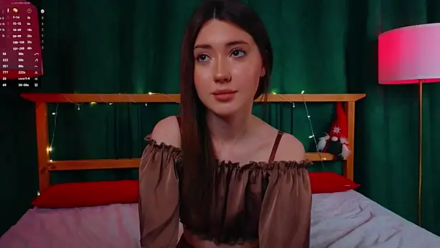 Snapshot of AliceZimmer chatting on February 17, 7:42 pm AliceZimmer online show from February 17, 7:42 pm