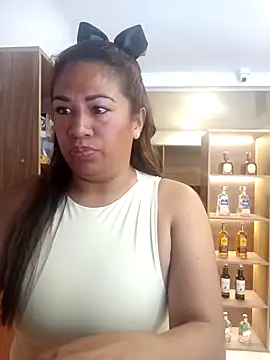 eva vidal  online show from March 17, 5:05 pm