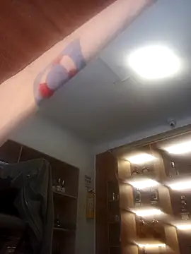 eva vidal  online show from April 28, 4:34 pm