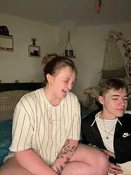 Snapshot of Maryjane-Spidermann chatting on February 28, 9:05 pm Maryjane-Spidermann online show from February 28, 9:05 pm