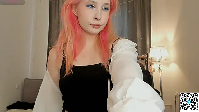 WarmAtEdges online show from March 23, 2:32 pm