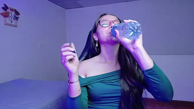 Mei hells online show from March 29, 11:38 pm