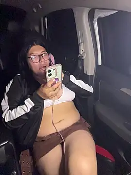 Snapshot of Lismar_fire chatting on February 14, 1:24 am Lismar fire online show from February 14, 1:24 am