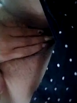 haffsa   online show from March 20, 3:39 pm