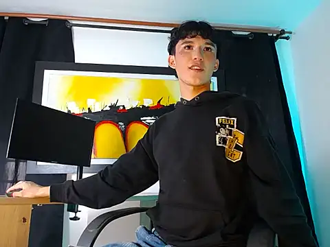 Snapshot of jullian_ricci chatting on March 2, 7:54 pm jullian ricci online show from March 2, 7:54 pm