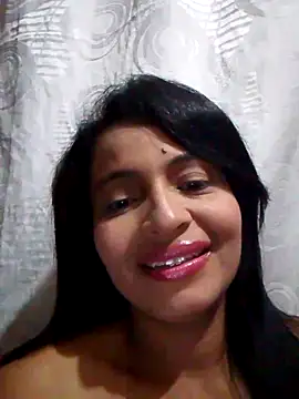 Snapshot of Lia_Phone chatting on February 19, 5:58 am Lia Phone online show from February 19, 5:58 am