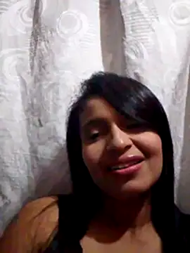 Snapshot of Lia_Phone chatting on February 24, 4:21 am Lia Phone online show from February 24, 4:21 am