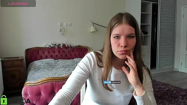 Katty Bells online show from March 12, 2:56 pm