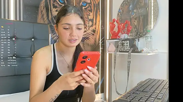  ArianaToroo online show from March 26, 3:39 pm