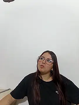 Snapshot of Royal_street_1 chatting on February 11, 3:22 am Royal street 1 online show from February 11, 3:22 am