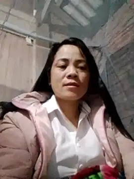 Snapshot of molly-xx chatting on February 11, 10:37 pm molly-xx online show from February 11, 10:37 pm