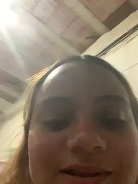 Snapshot of ayla0881 chatting on February 23, 3:04 am ayla0881 online show from February 23, 3:04 am