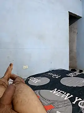 Thehotscorpions2907 online show from April 17, 11:41 pm