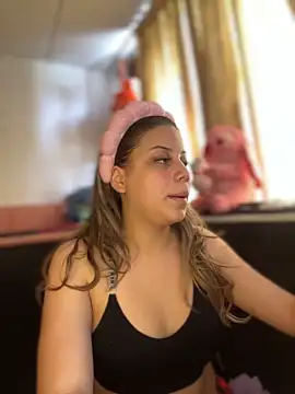 alaina blesssed online show from March 7, 4:04 pm