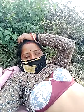 Snapshot of Pallavi_hote chatting on February 28, 6:14 am Pallavi hote online show from February 28, 6:14 am