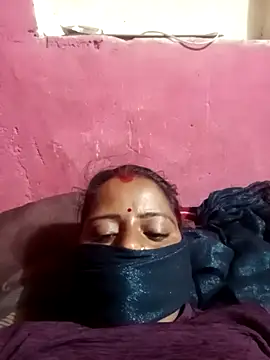 Snapshot of Pallavi_hote chatting on February 28, 11:39 pm Pallavi hote online show from February 28, 11:39 pm