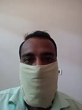 Snapshot of kuldeep12341 chatting on February 26, 5:39 am kuldeep12341 online show from February 26, 5:39 am