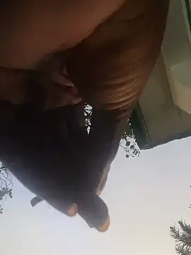 secrelifeofT online show from March 19, 6:34 pm