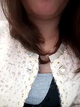 Snapshot of Girl-crazy1 chatting on February 12, 5:46 am Girl-crazy1 online show from February 12, 5:46 am