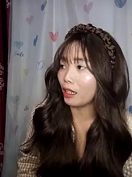 Snapshot of Girl-crazy1 chatting on February 20, 4:09 am Girl-crazy1 online show from February 20, 4:09 am