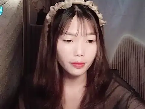 Snapshot of Girl-crazy1 chatting on March 1, 9:50 pm Girl-crazy1 online show from March 1, 9:50 pm