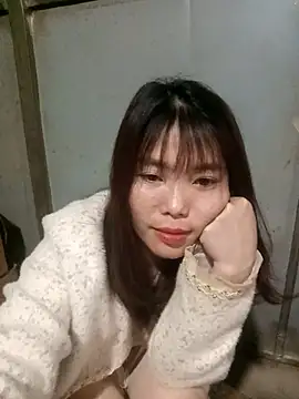 Girl-crazy1 online show from March 17, 12:41 pm