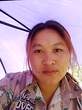 bany-lee online show from May 7, 2:28 am