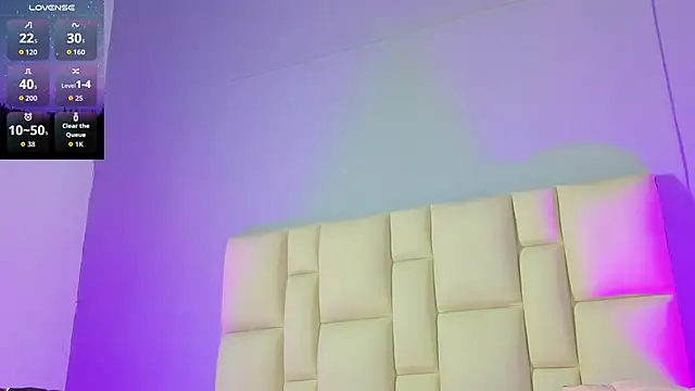 Snapshot of Zaphiro__Sky chatting on February 27, 8:36 am Zaphiro Sky online show from February 27, 8:36 am