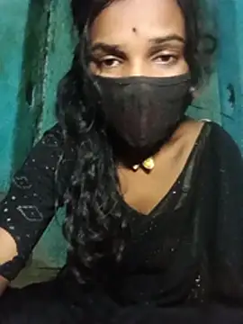 Desi Couple P online show from July 3, 2:45 pm