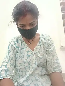 Desi Couple P online show from July 17, 1:12 am