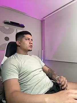  robertobaggioo online show from March 25, 12:22 pm