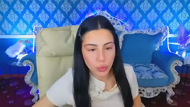 Snapshot of Twix_Ten chatting on February 27, 7:19 am Twix Ten online show from February 27, 7:19 am